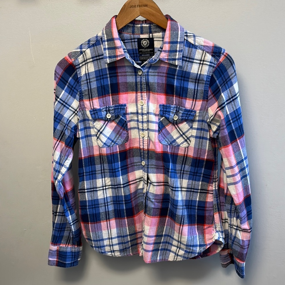 American Eagle Blue and Pink Flannel Shirt